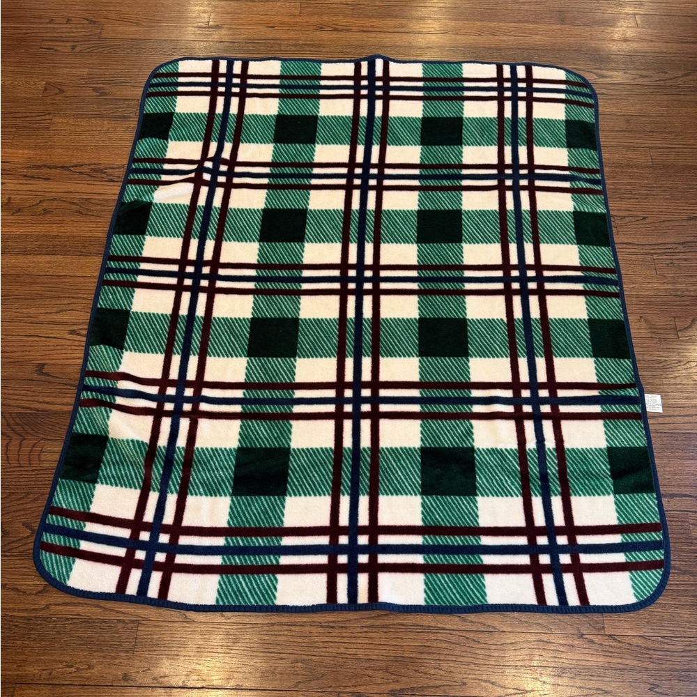 Vintage NovaTex green plaid Blanket - Cozy Camping Picnic Throw MEXICO 59x50